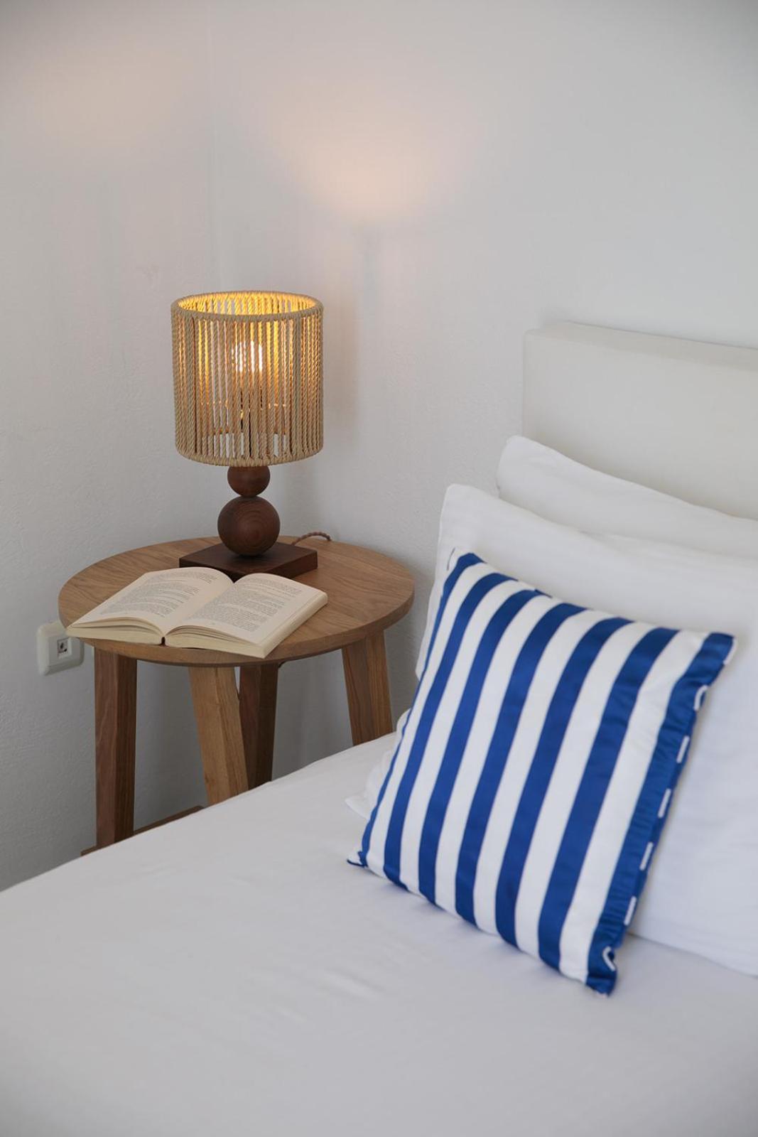 Ippokampos Beachfront Naxos City Ruang foto