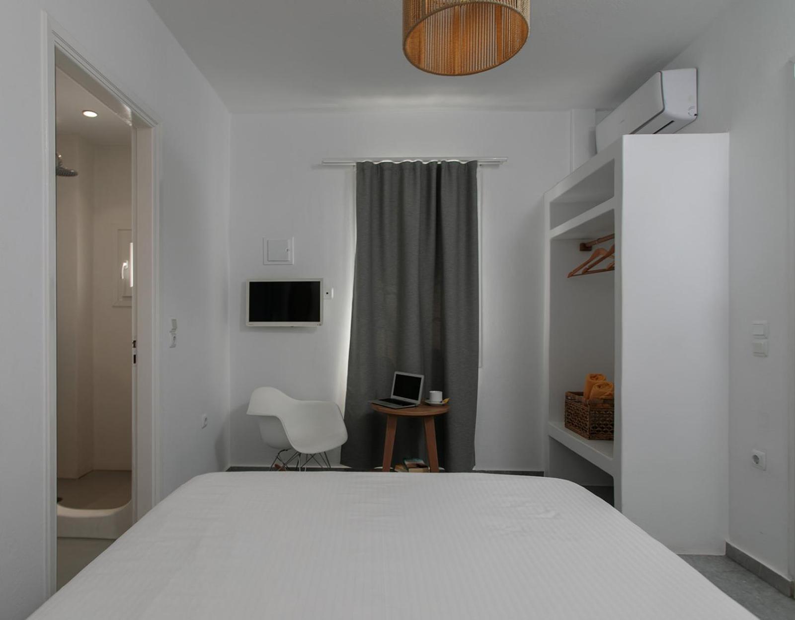 Ippokampos Beachfront Naxos City Ruang foto