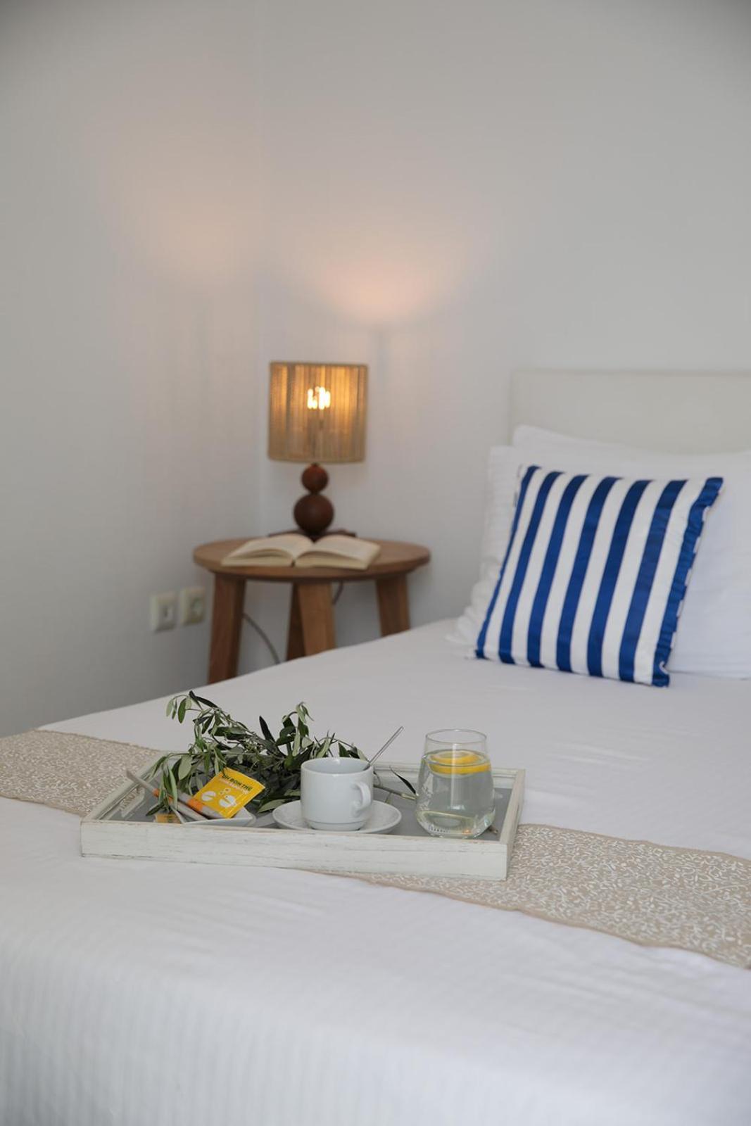 Ippokampos Beachfront Naxos City Ruang foto